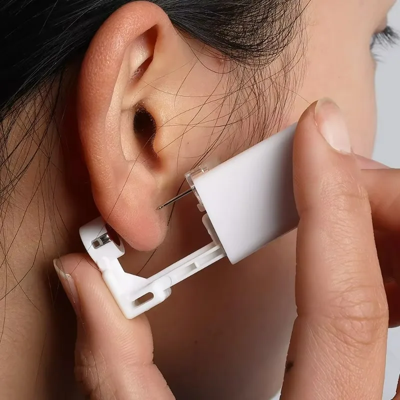 Безопасный пистолет для пирсин – обзор и цена Body Jewelry Kit
