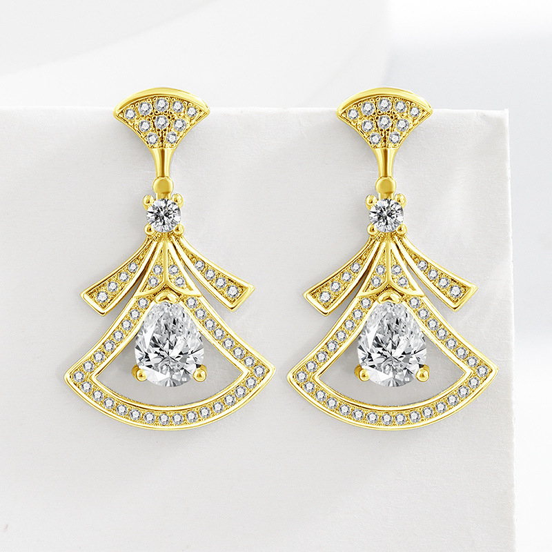 Изысканные веерообразные серьг – обзор и цена Body Jewelry Kit