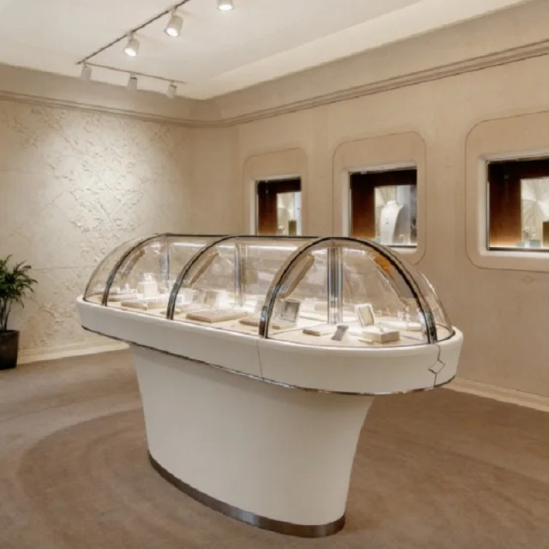 Элитная изогнутая витрина-прил – обзор и цена Body Jewelry Mall