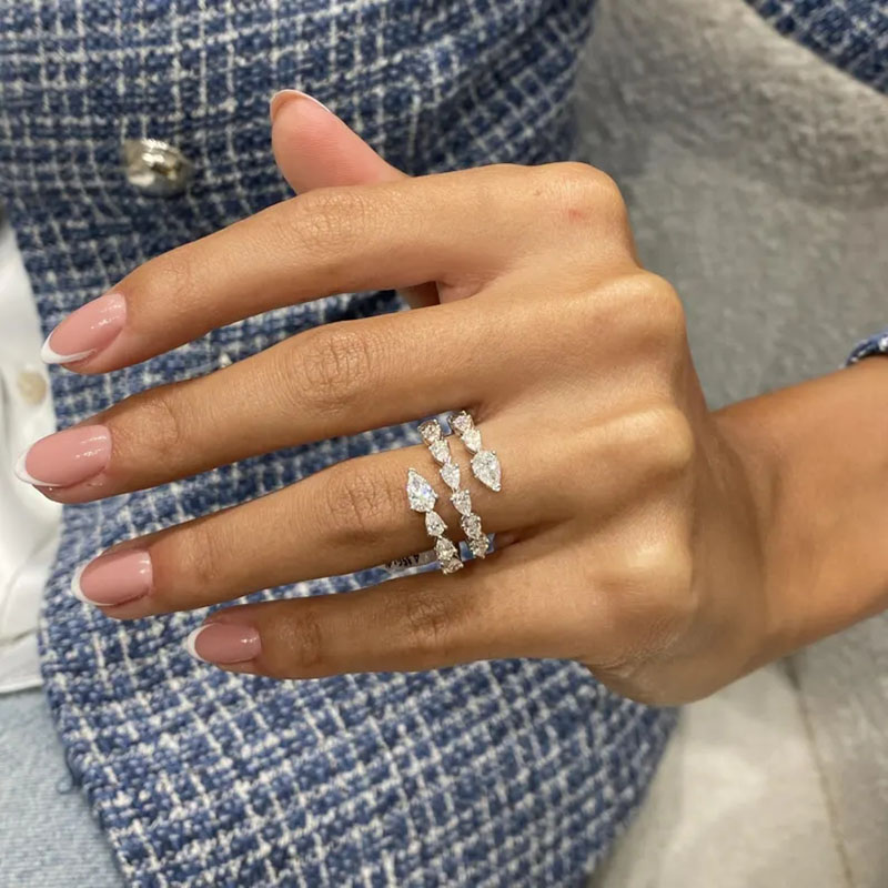 Элегантный набор колец с брилл – обзор и цена Body Jewelry Vch